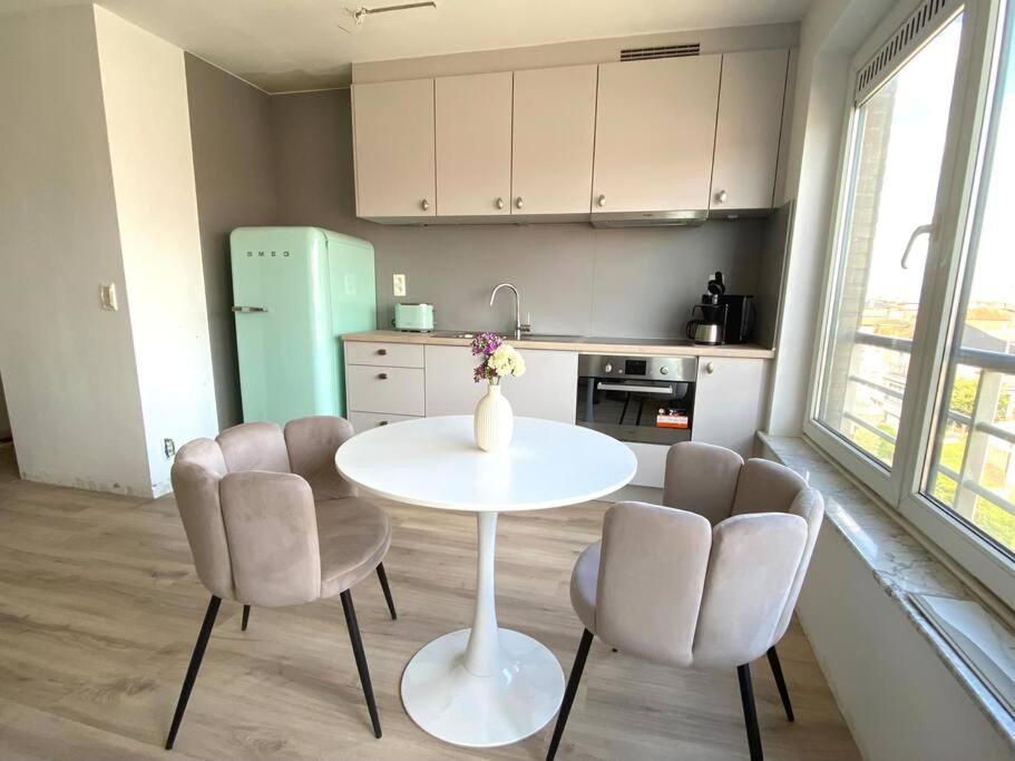 Happy Stay By Anais - 20M To Beach De Panne Bagian luar foto